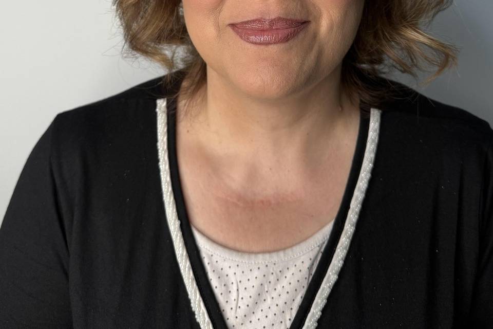 Make-up aged skin