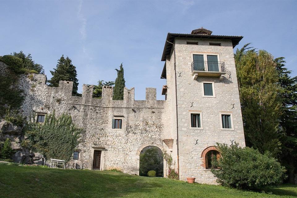 Castello di Serravalle