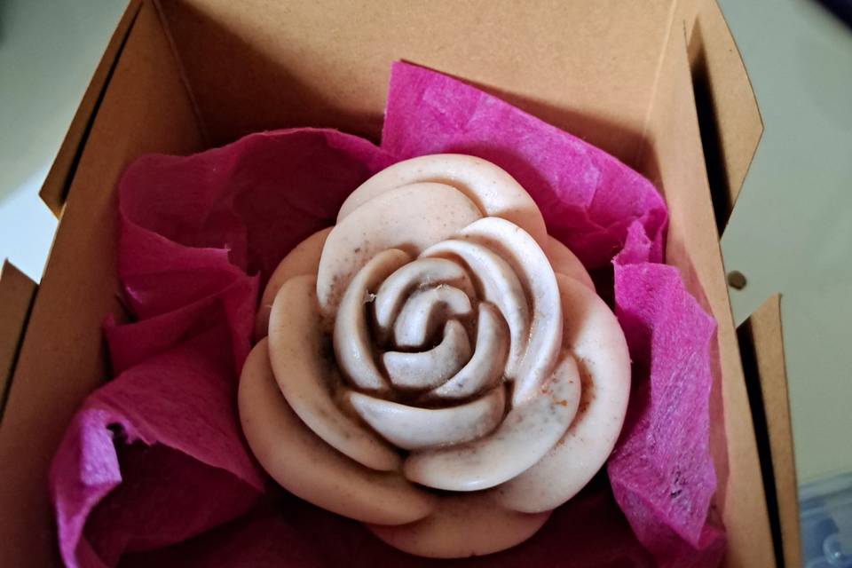 Fiori di sapone e cera