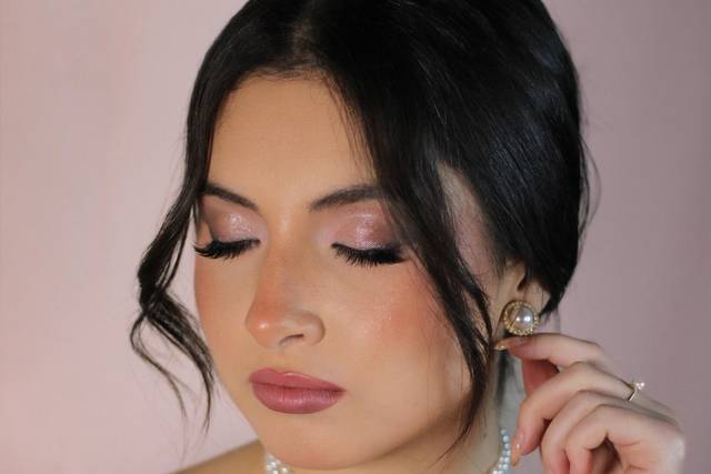 Doriana Caddeo Make-up Artist & Beauty