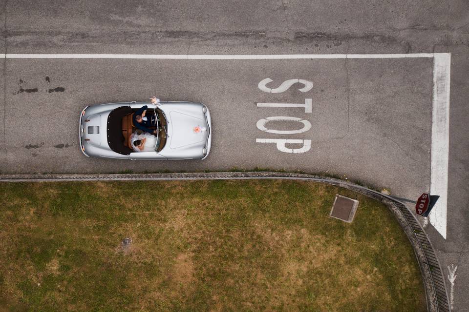 Wedding sposi drone