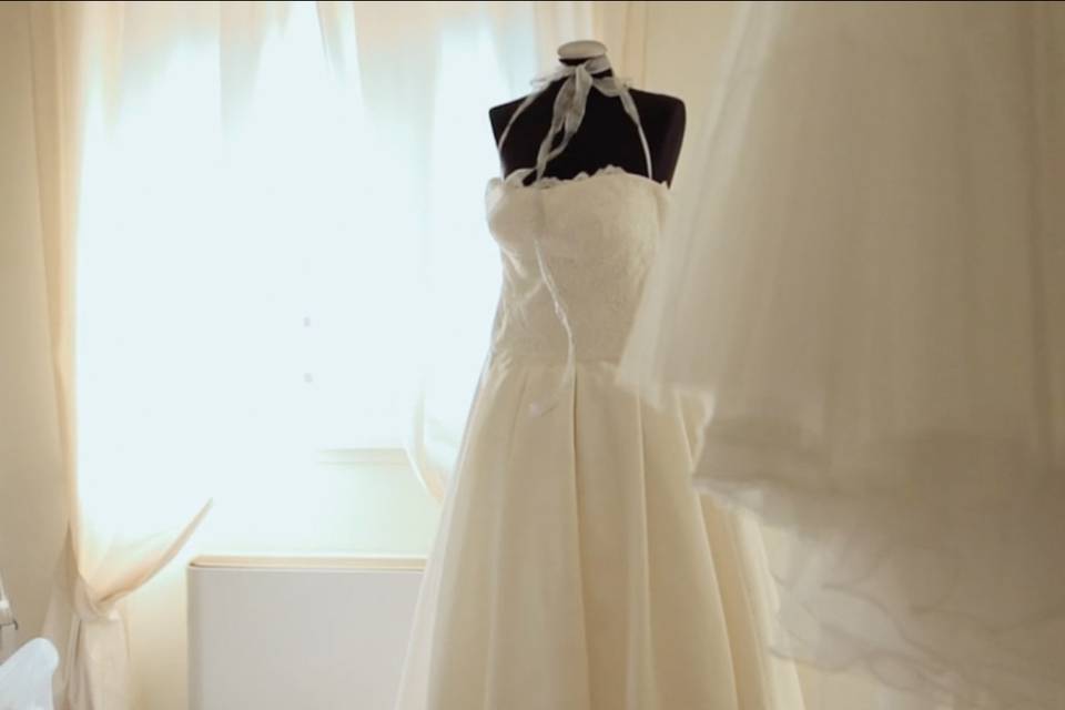 Wedding dress