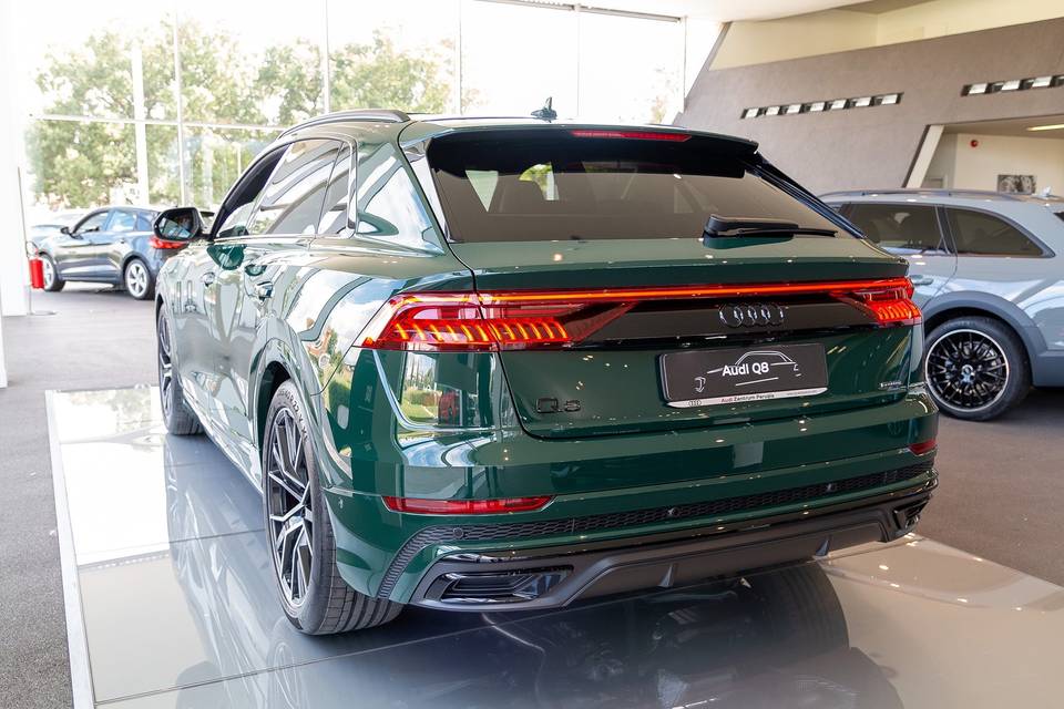Audi Q8