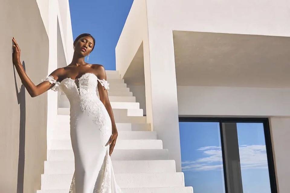 Octavia by Pronovias