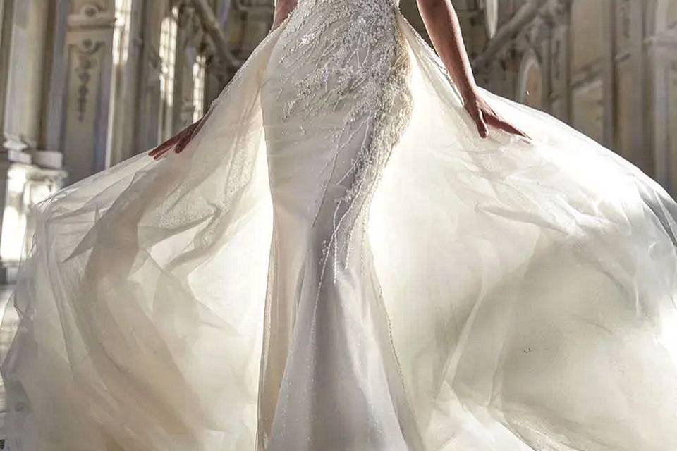 Agatia by Pronovias