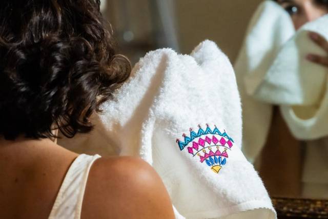 Set Asciugamani Ricamati