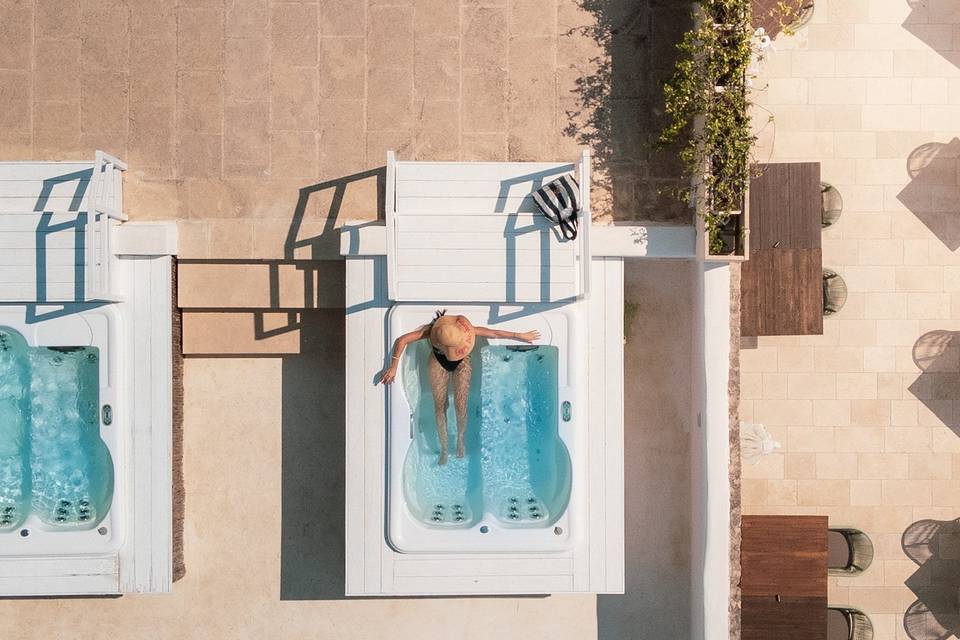 Jacuzzi
