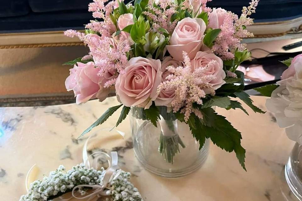 Bouquet, coroncina e bracciale