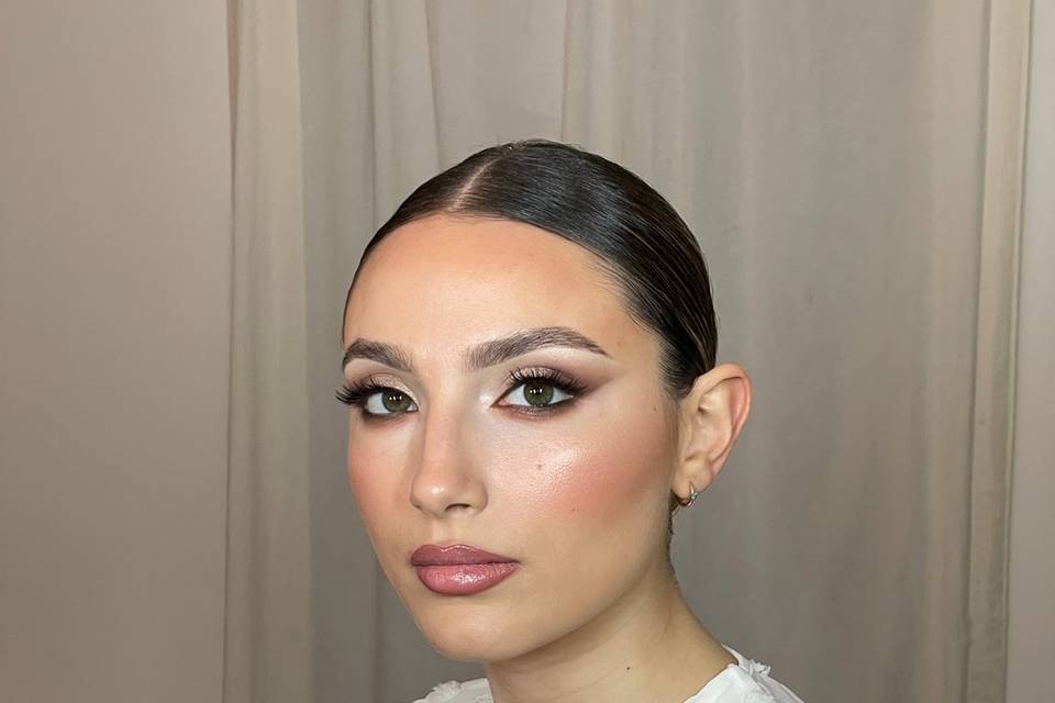 Trucco e acconciatura