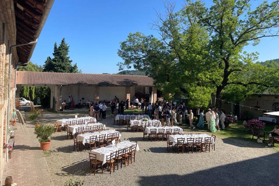 Pranzo in cortile