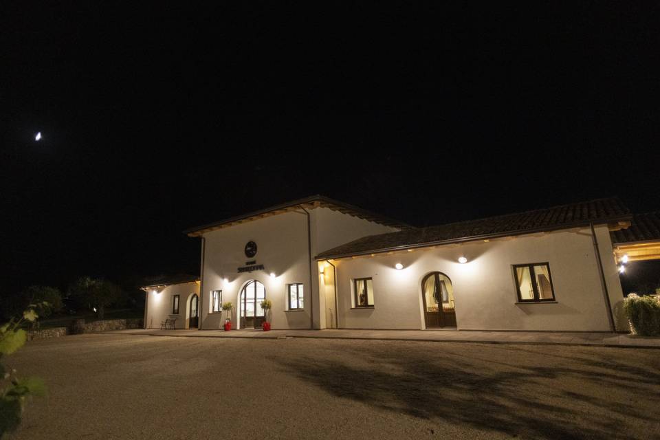 Il casale di notte