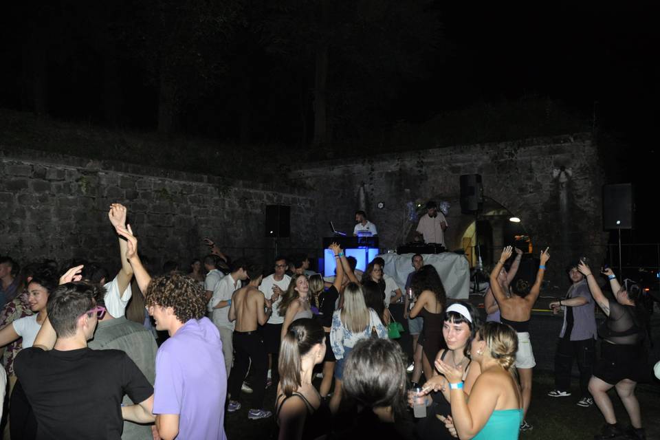 DJ per feste