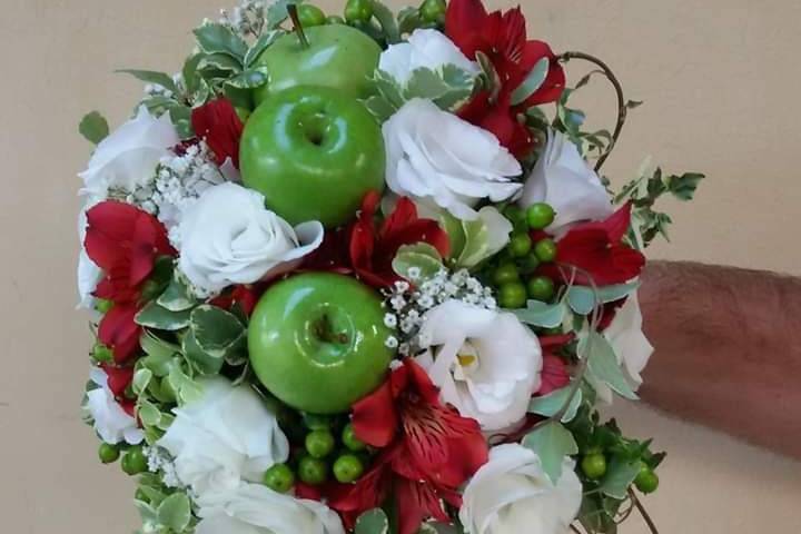 Bouquet con frutta