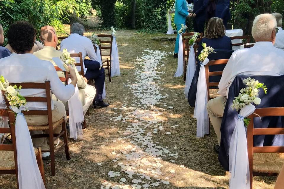 Cerimonia petali e velo
