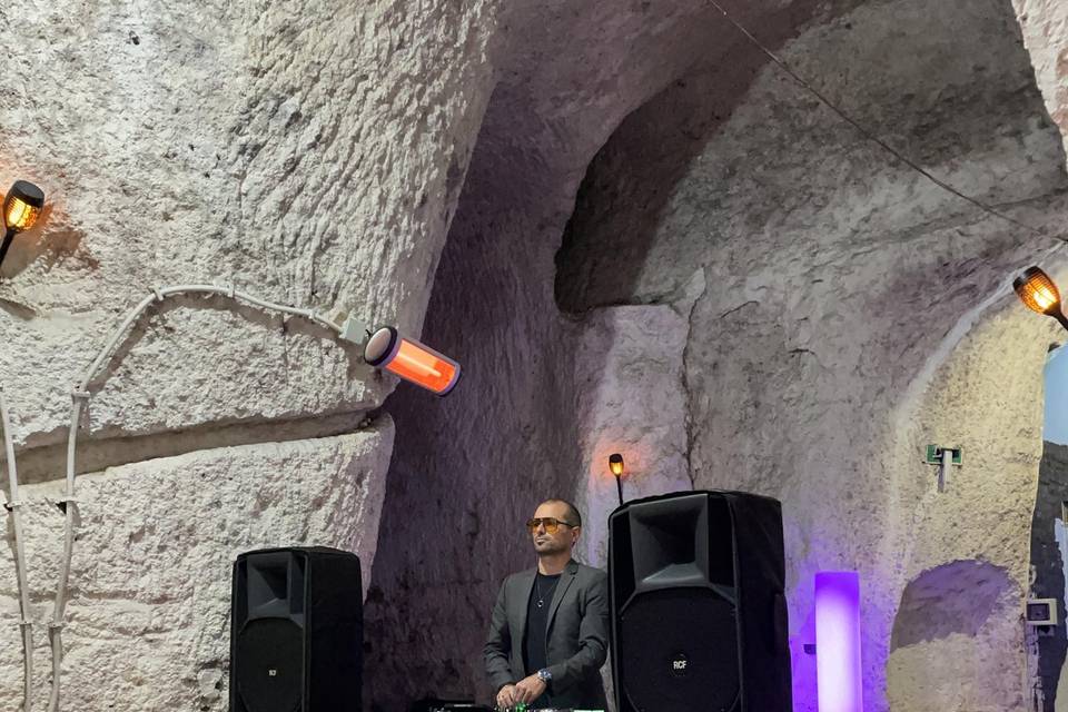 In consolle Cave Party