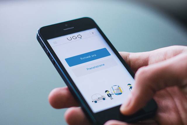 App UGO personal assistant