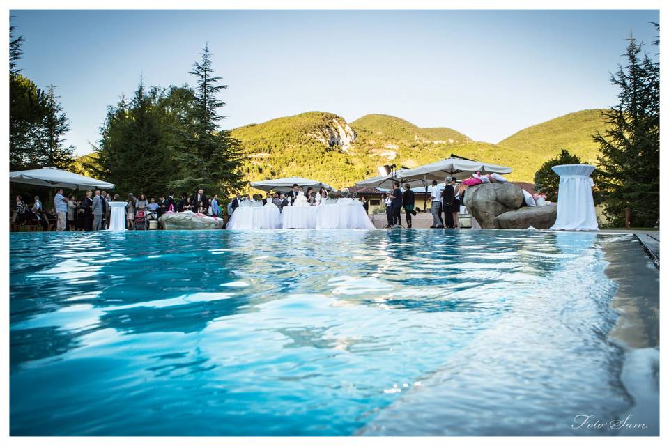 Allestimento piscina