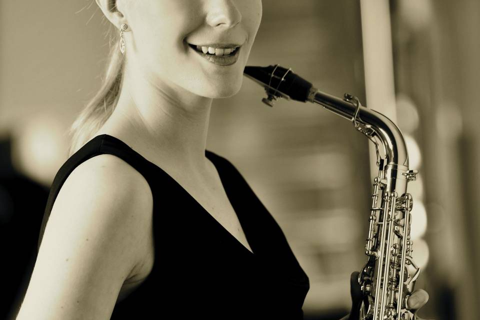 Sara Saxophonist