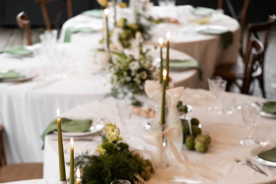 Tavolo invitati stile green