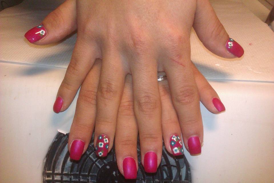 Gel con nail art