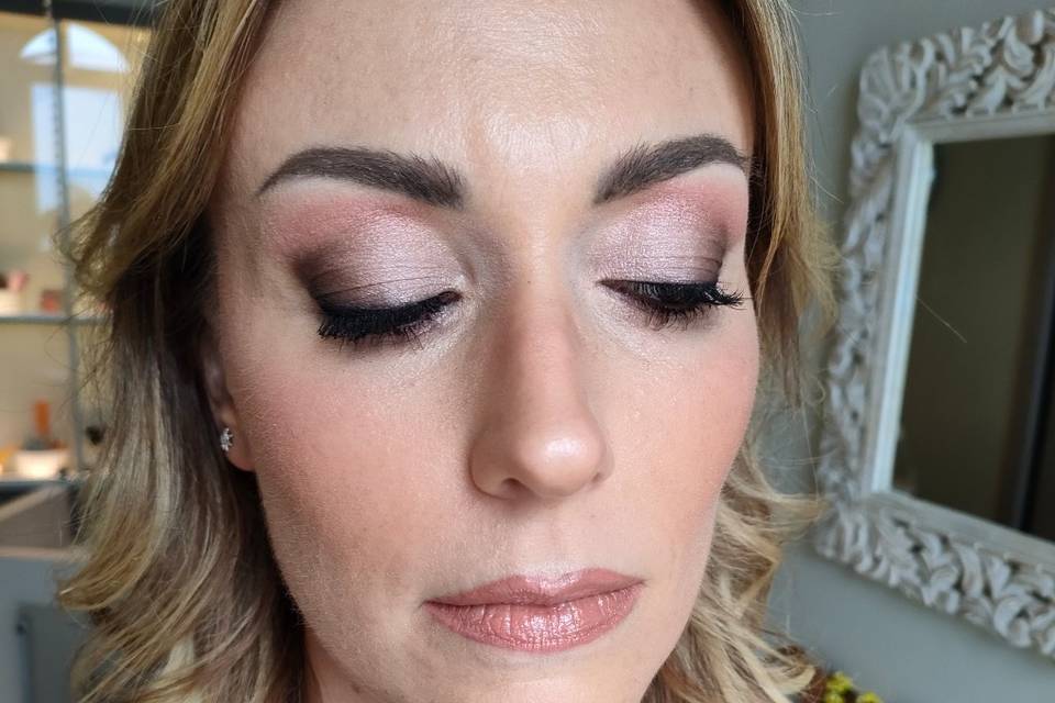 Trucco damigella