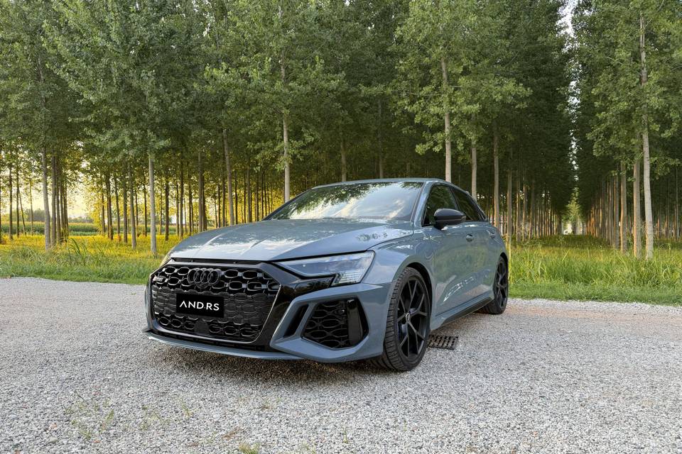 Audi rs3 grigio kemora