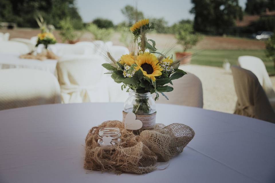 Country & sunflowers