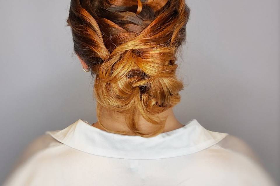 Chignon con intreccio four