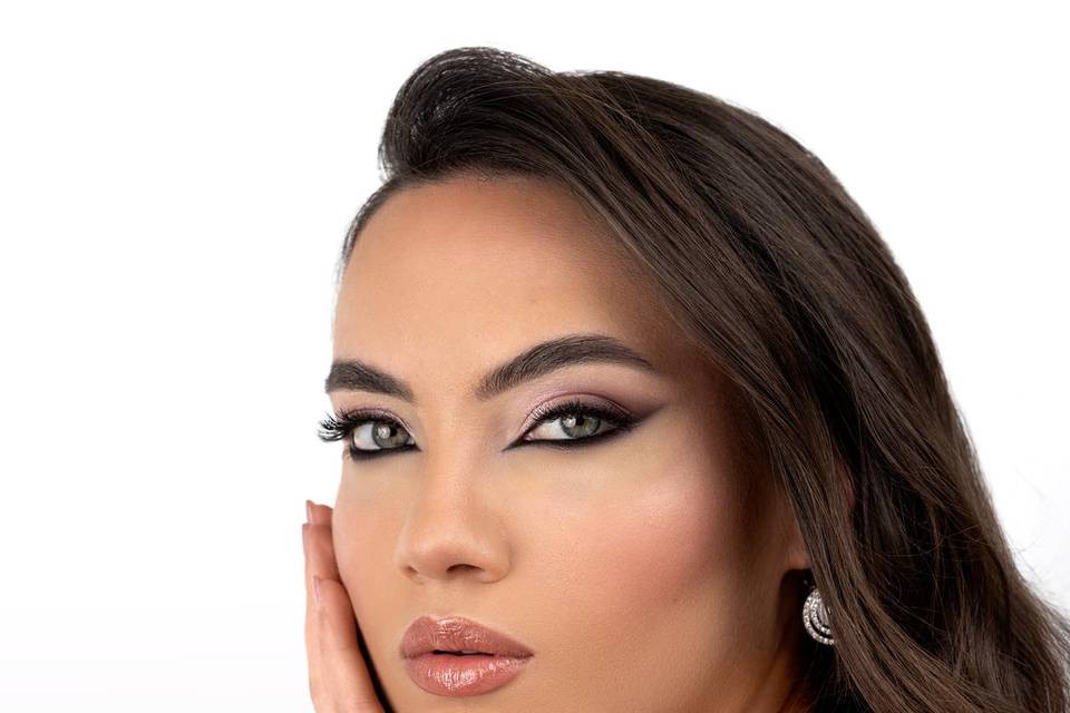 Elena Avallone Make-up Artist