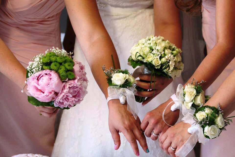 RosWedding