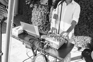 Luca schipi live music DJ set