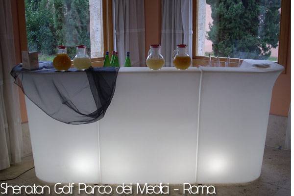 Noleggio_bar_luminoso