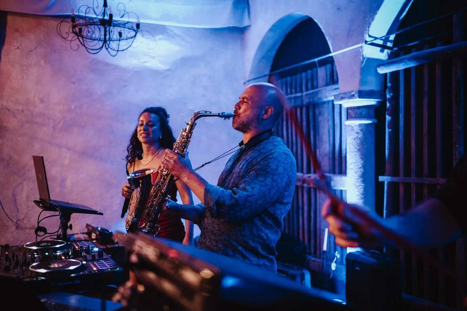 Sax and voice