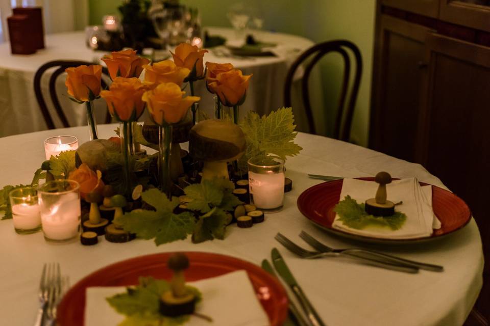 Autumn table