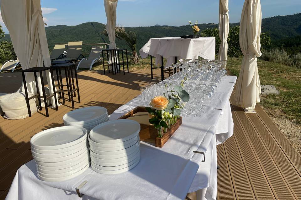 Aperitivo in piscina