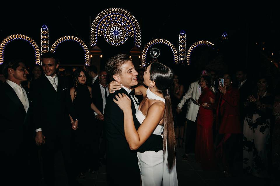 Primo Ballo sotto la luminaria