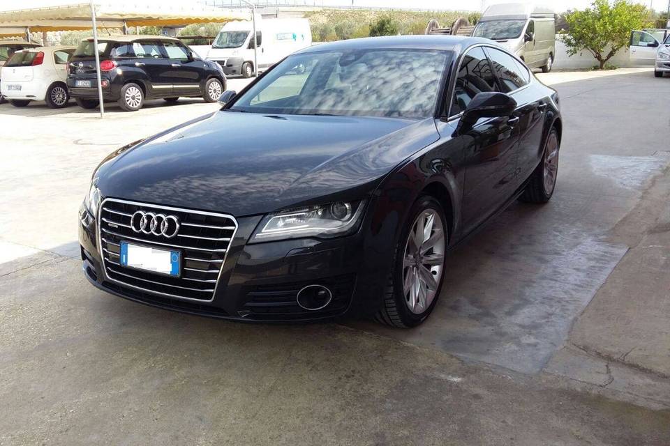 Audi A7 nera