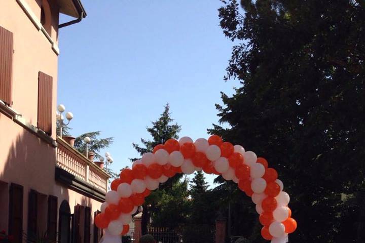 Arco con caduta tulle