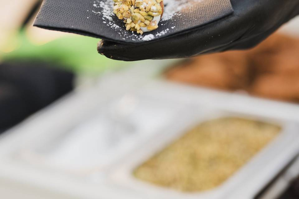 Il Cannolaro Siciliano