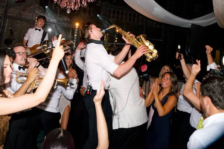 Sax + DJ set party