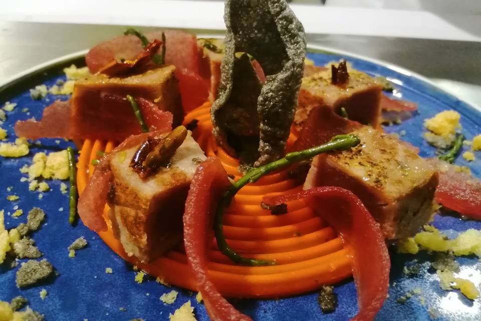 Tonno carpaccio di angu