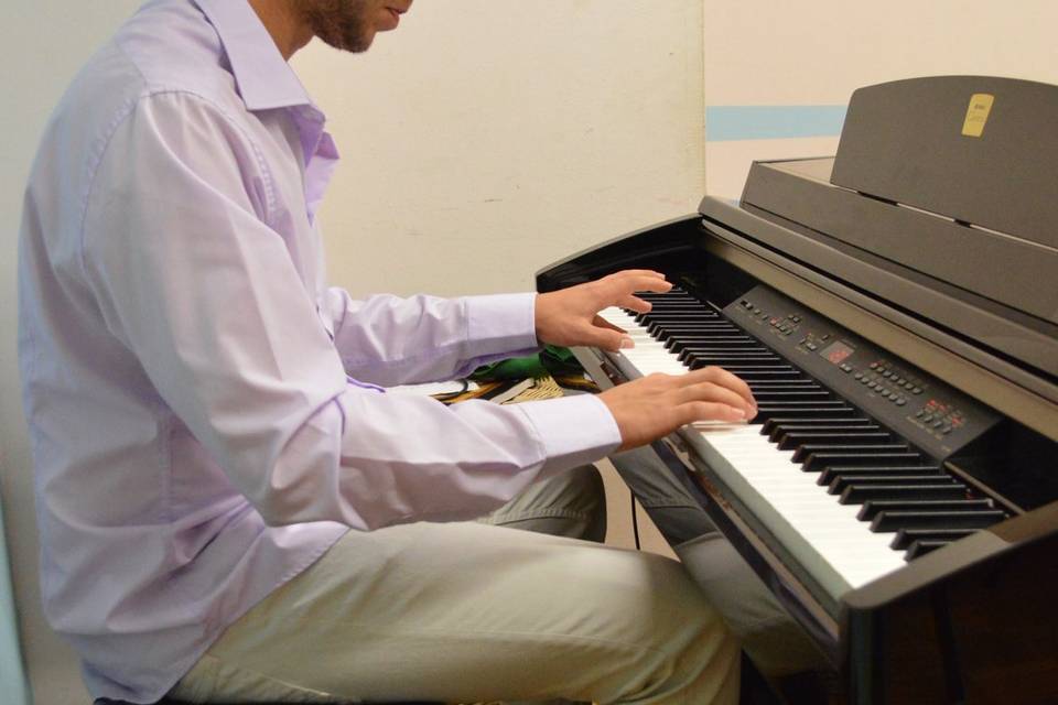 Al piano