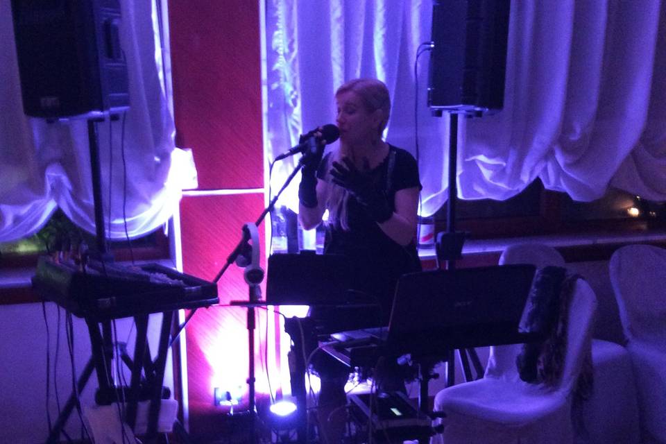 Piano bar