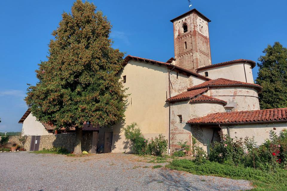 Monastero, vista esterna