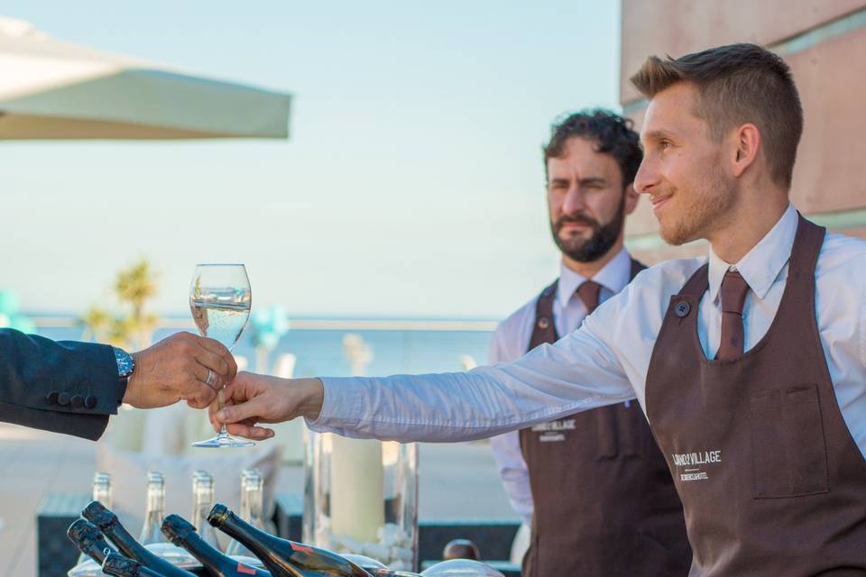 Aperitivo in terrazza