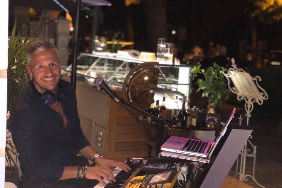 Matteo musica live & deejay