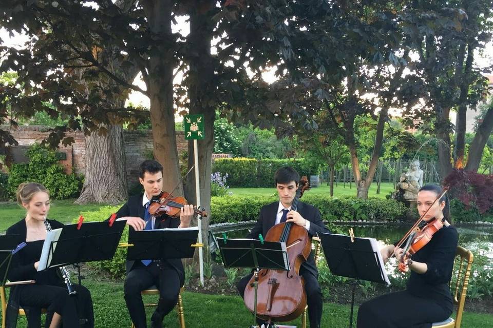 Trio d'archi e oboe