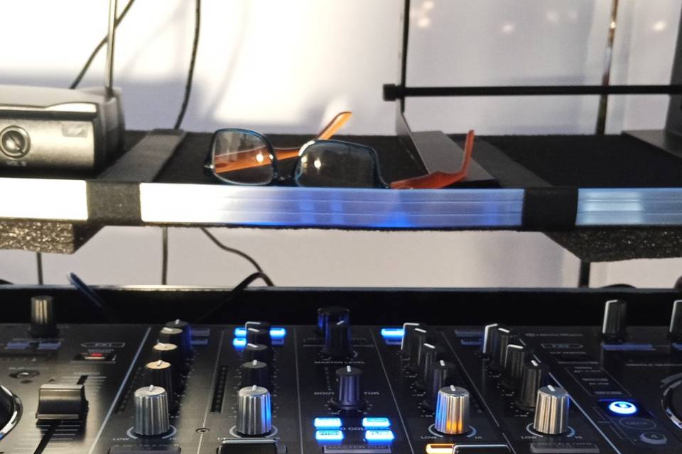 Manuel DJ