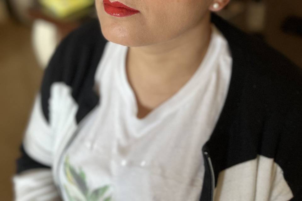 Make up glam