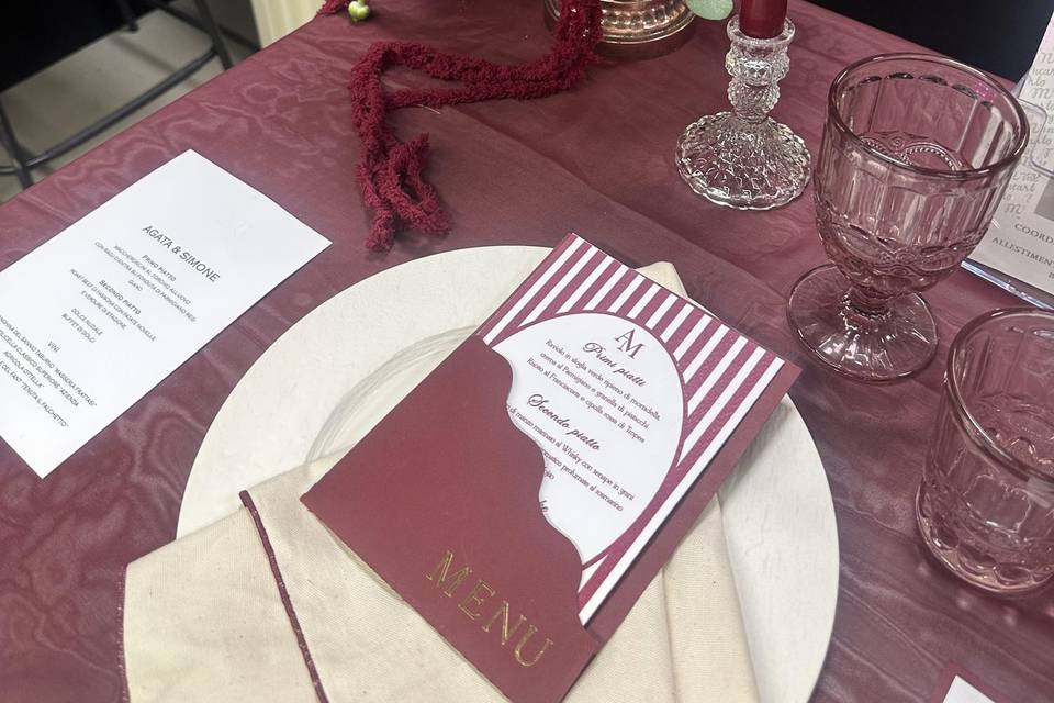 Dettaglio bordeaux